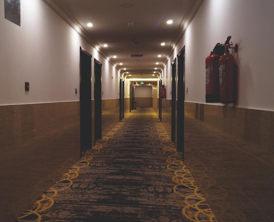 Lavona Tiba Hotel Dammam Zewnętrze zdjęcie